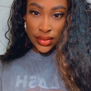 Meet your Posher, Kaneesha